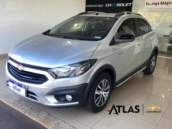 CHEVROLET ONIX 1.4 MPFI ACTIV 8V FLEX 4P AUTOMÁTICO
